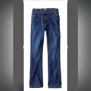 NWT $59 L.L. Bean True Shape Classic fit bootcut jeans size 4